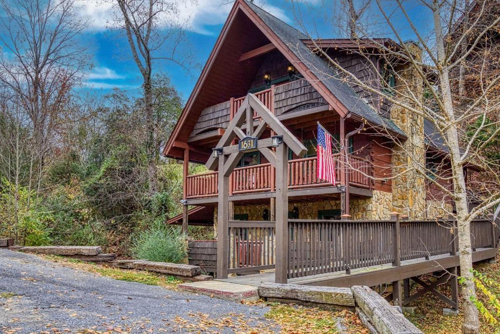 פיג'ן פורג' Bridgewood Cabin, Hot Tub, 1089 Of Free Attraction Tickets For Each Paid Day, Dollywood And More! מראה חיצוני תמונה