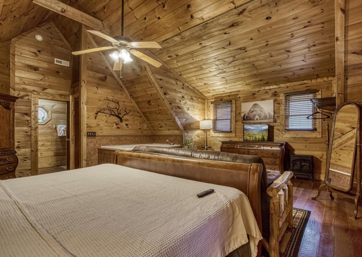 פיג'ן פורג' Bridgewood Cabin, Hot Tub, 1089 Of Free Attraction Tickets For Each Paid Day, Dollywood And More! מראה חיצוני תמונה